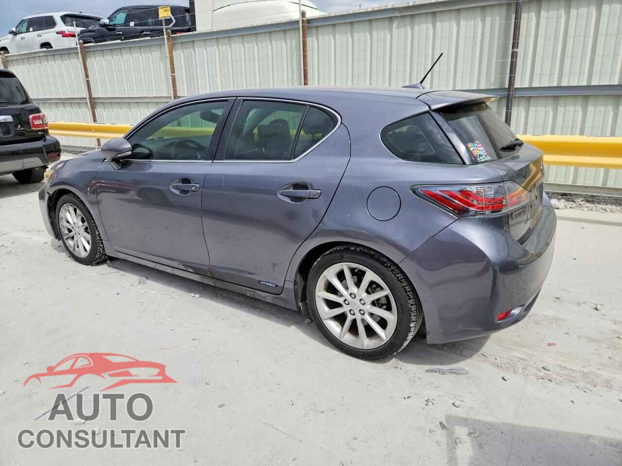 LEXUS CT 200 2013 - JTHKD5BH1D2124512