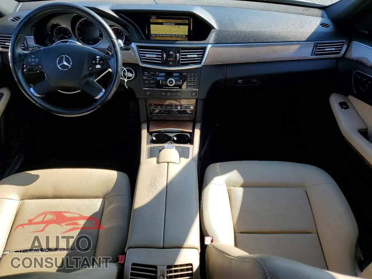MERCEDES-BENZ E-CLASS 2010 - WDDHF8HB0AA244772