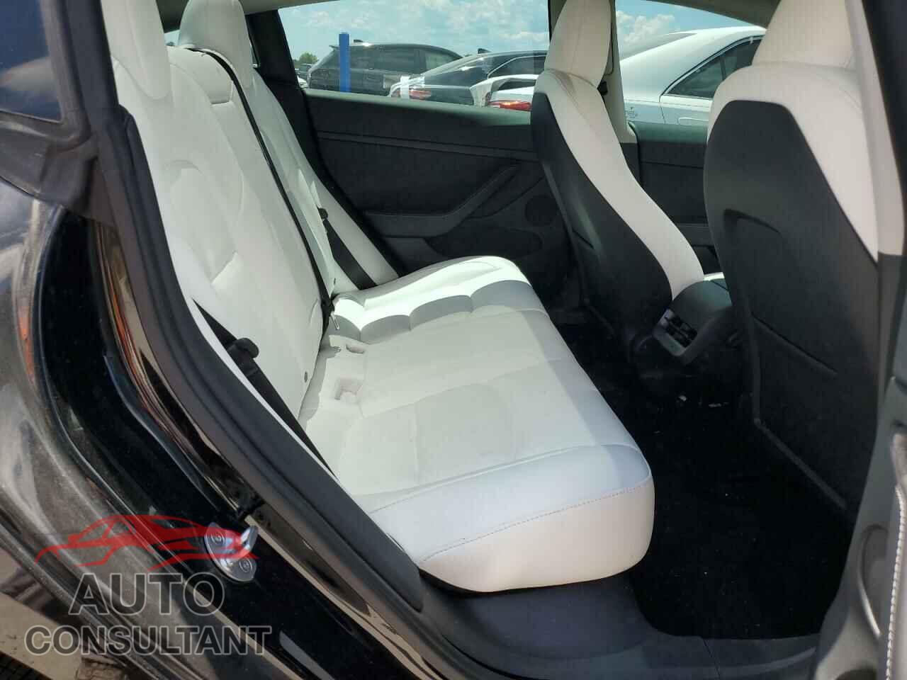 TESLA MODEL 3 2023 - 5YJ3E1EA7PF602072