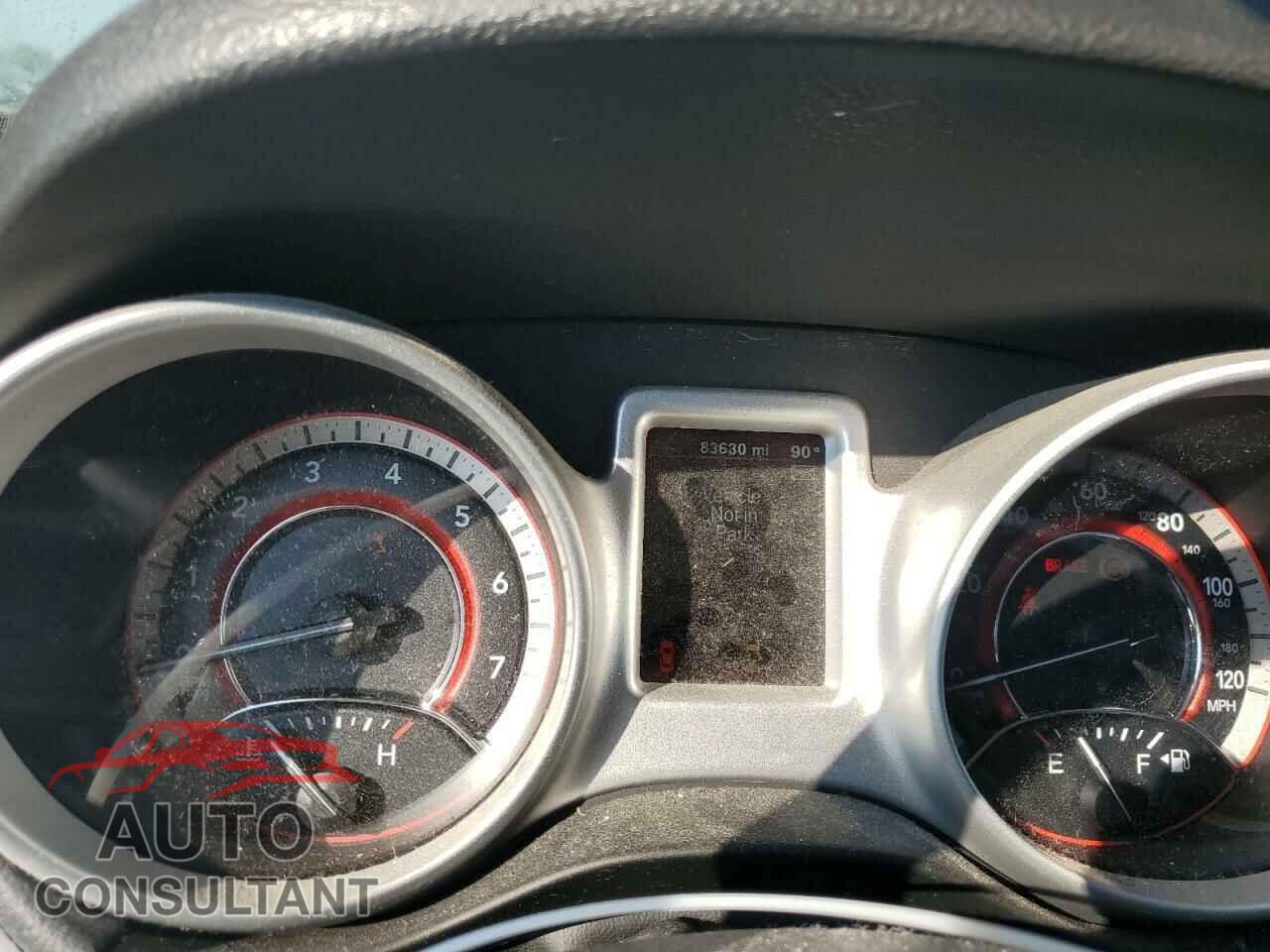 DODGE JOURNEY 2018 - 3C4PDCBB3JT448420
