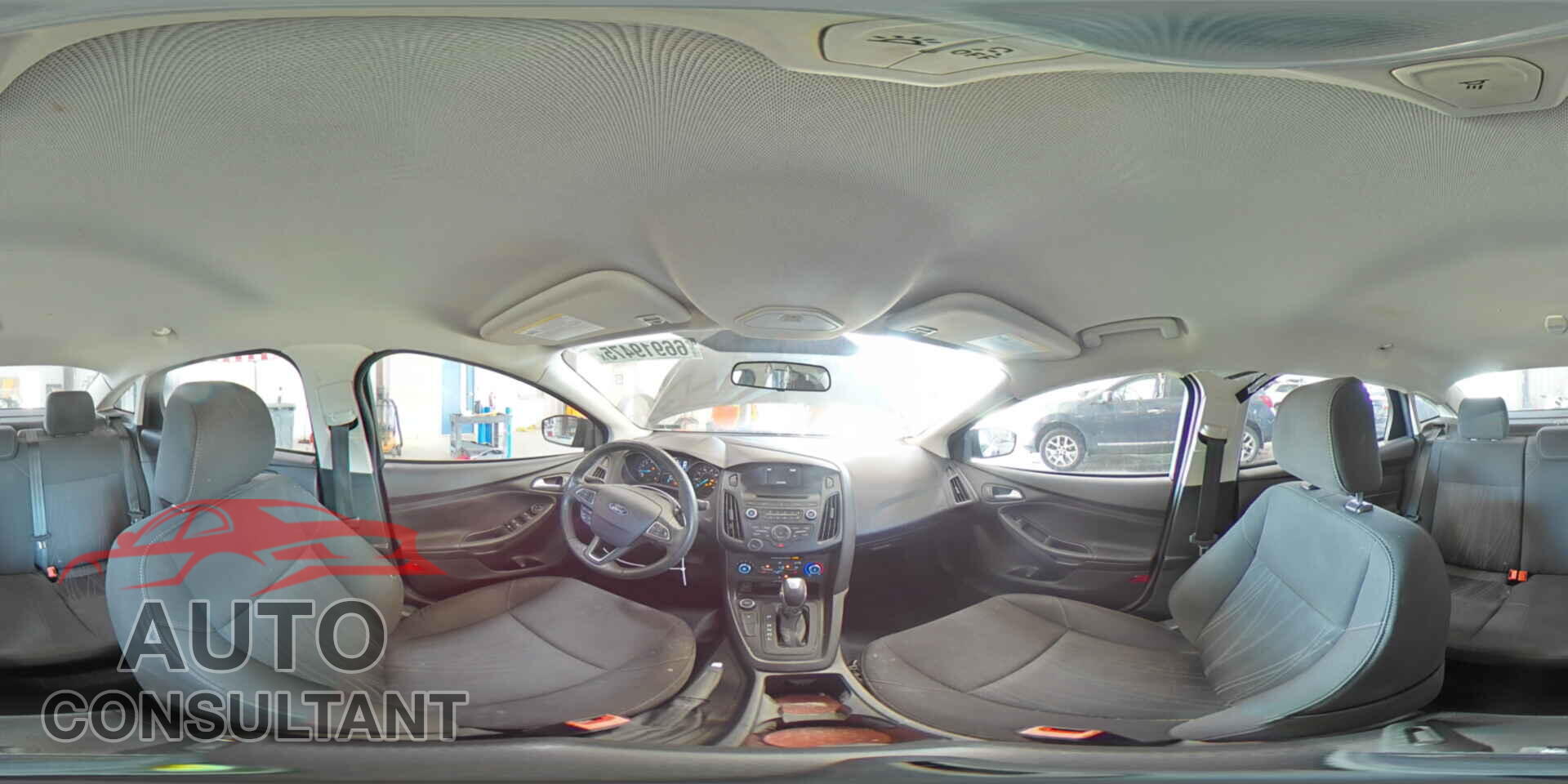FORD FOCUS 2015 - 1FADP3F26FL229318