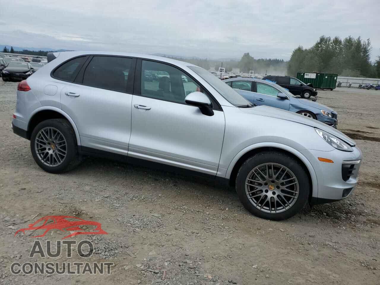 PORSCHE CAYENNE 2017 - WP1AA2A25HKA87454