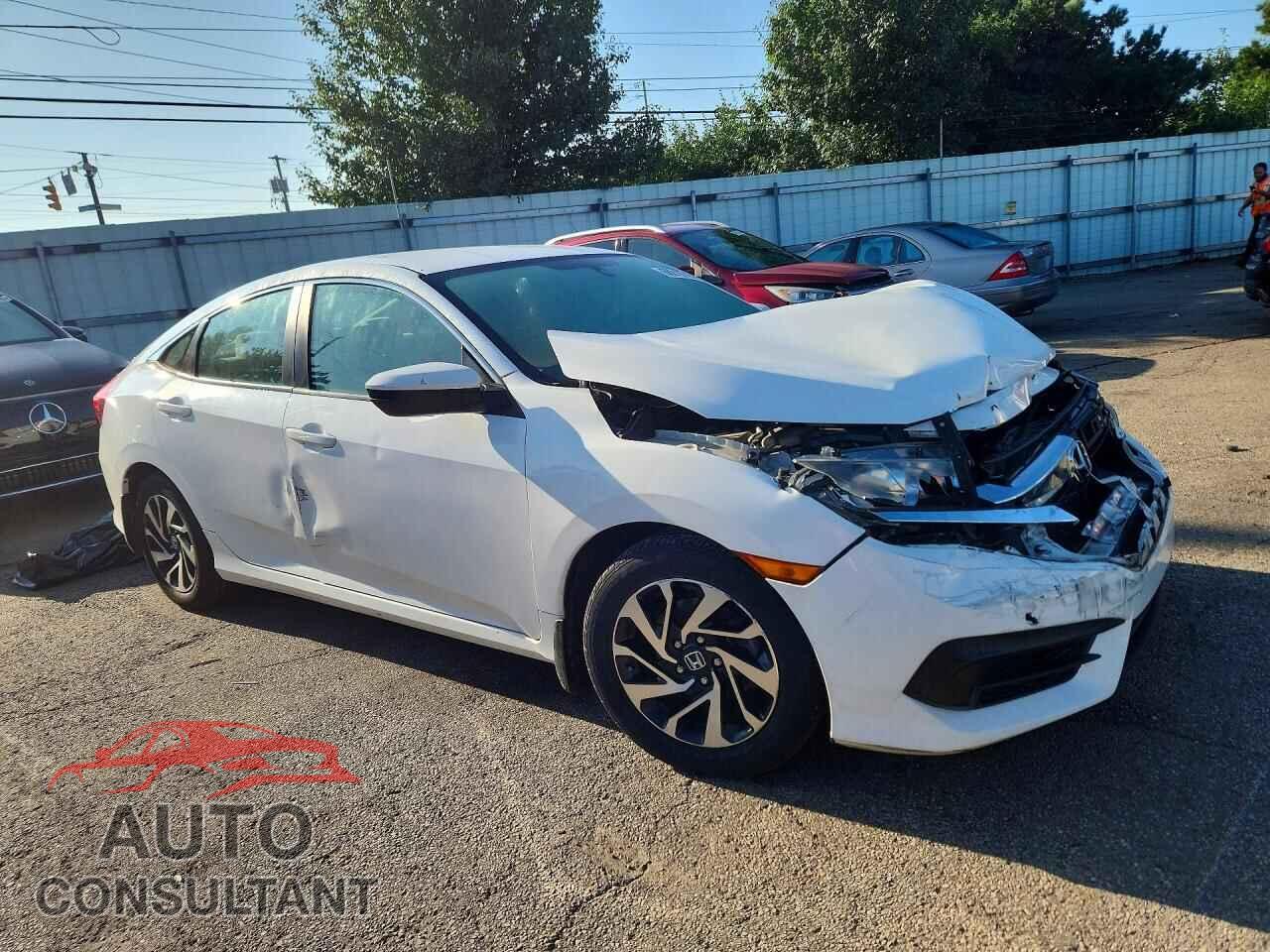 HONDA CIVIC 2017 - 19XFC2E59HE000390