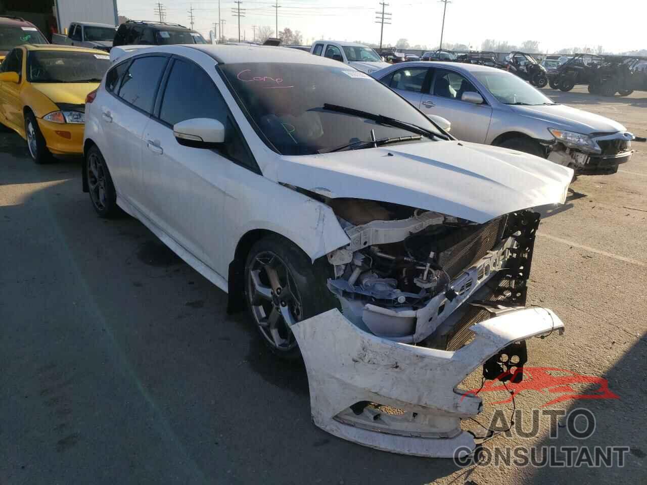 FORD FOCUS 2016 - 1FADP3L92GL209263