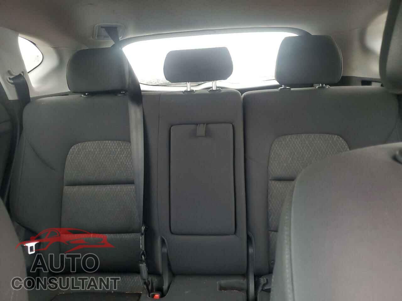 HYUNDAI TUCSON 2017 - KM8J3CA4XHU303060