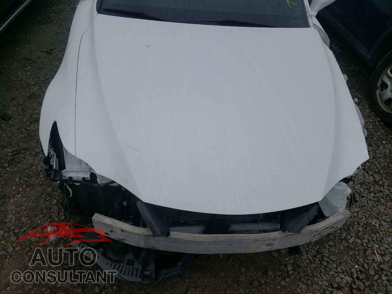 LEXUS IS 2016 - JTHCM1D21G5014875