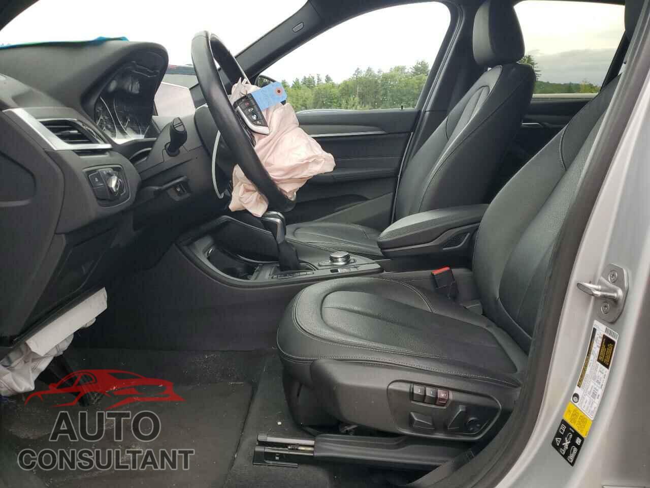 BMW X1 2017 - WBXHT3Z30H4A54885