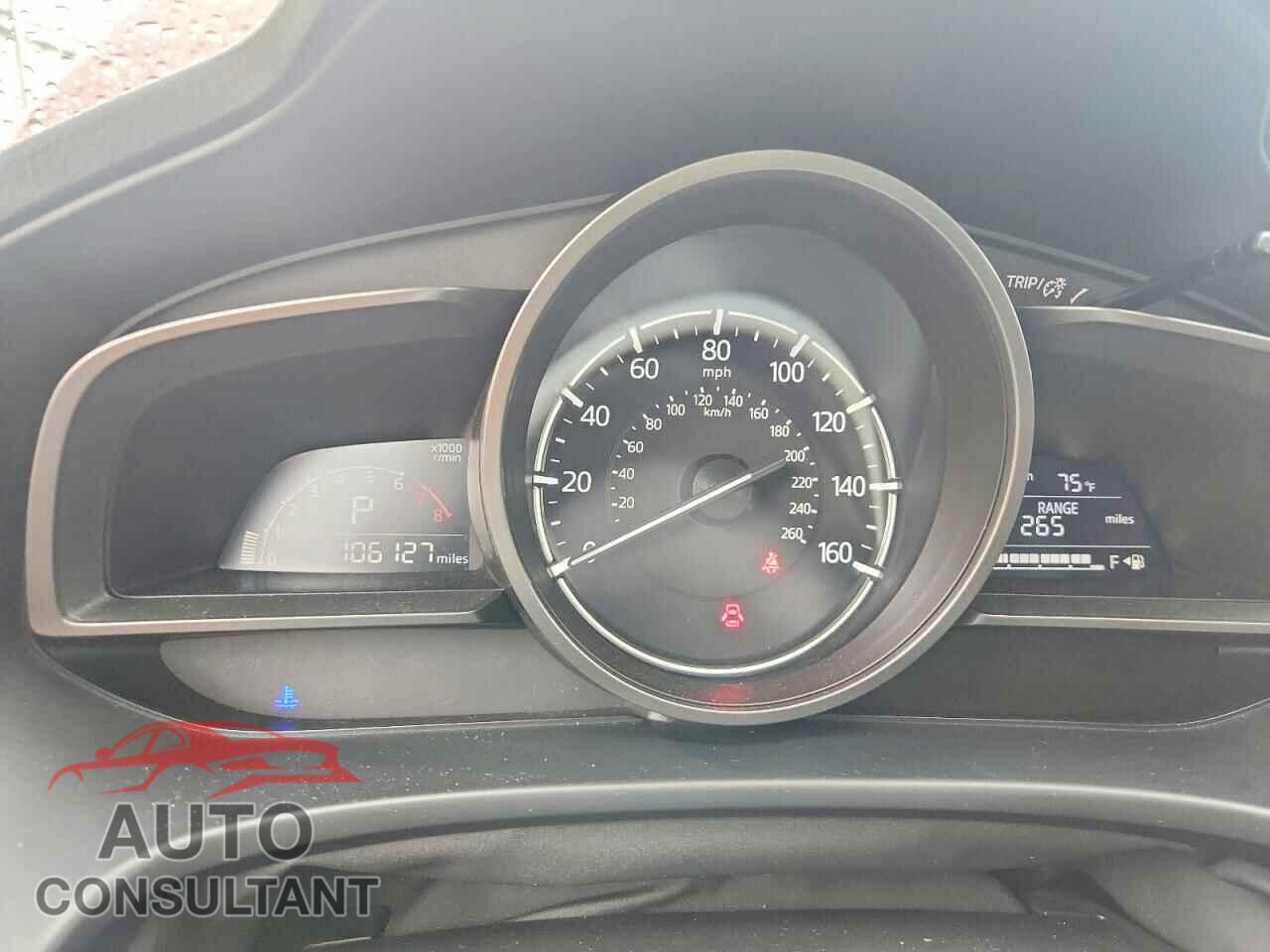 MAZDA 3 2018 - 3MZBN1V36JM265973