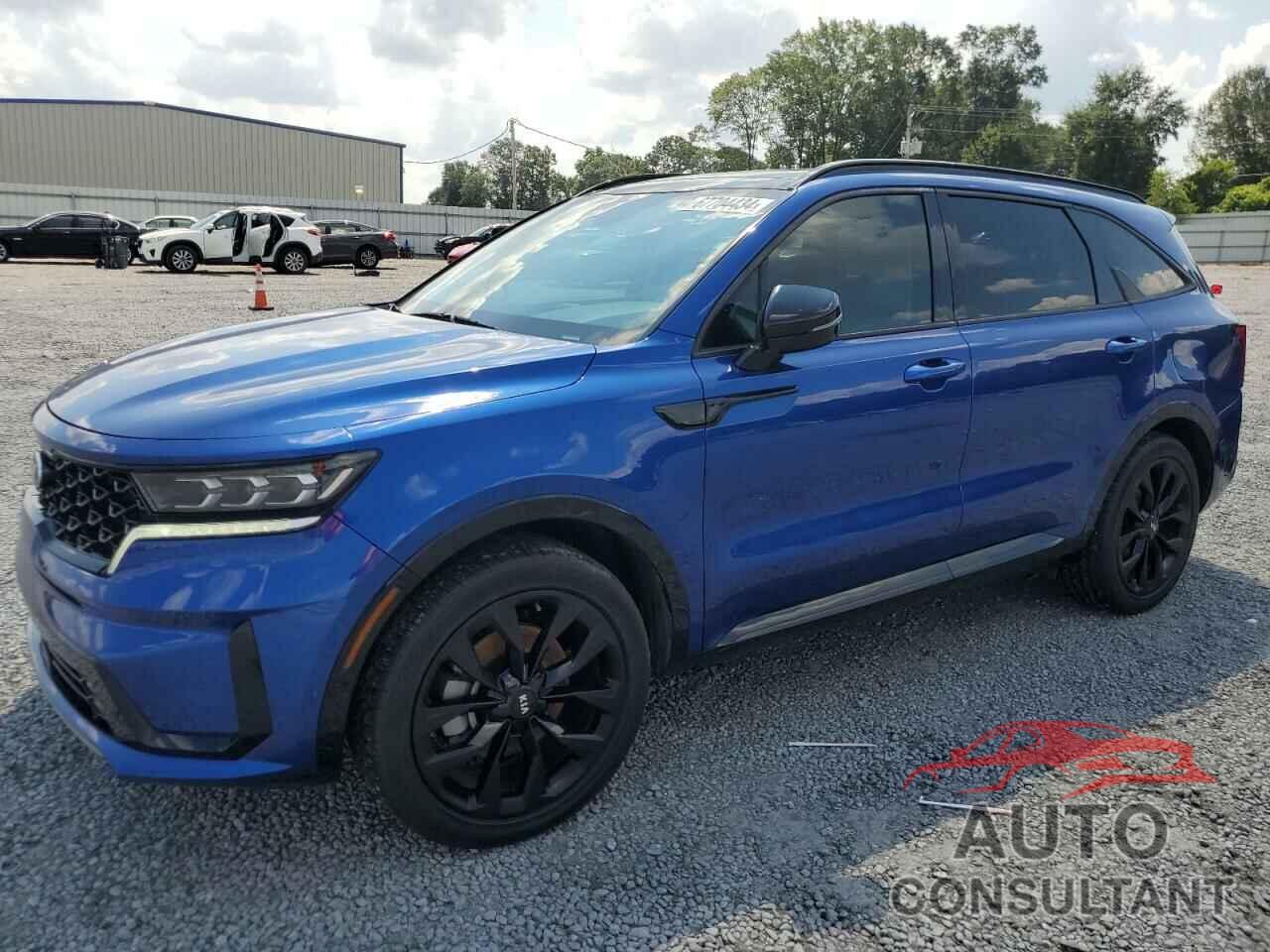 KIA SORENTO 2021 - 5XYRK4LF1MG035025