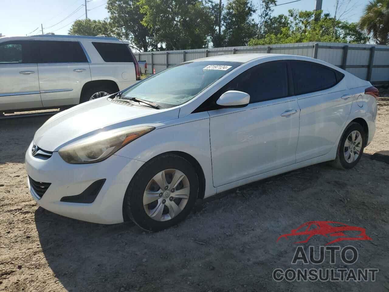 HYUNDAI ELANTRA 2016 - 5NPDH4AE8GH721871