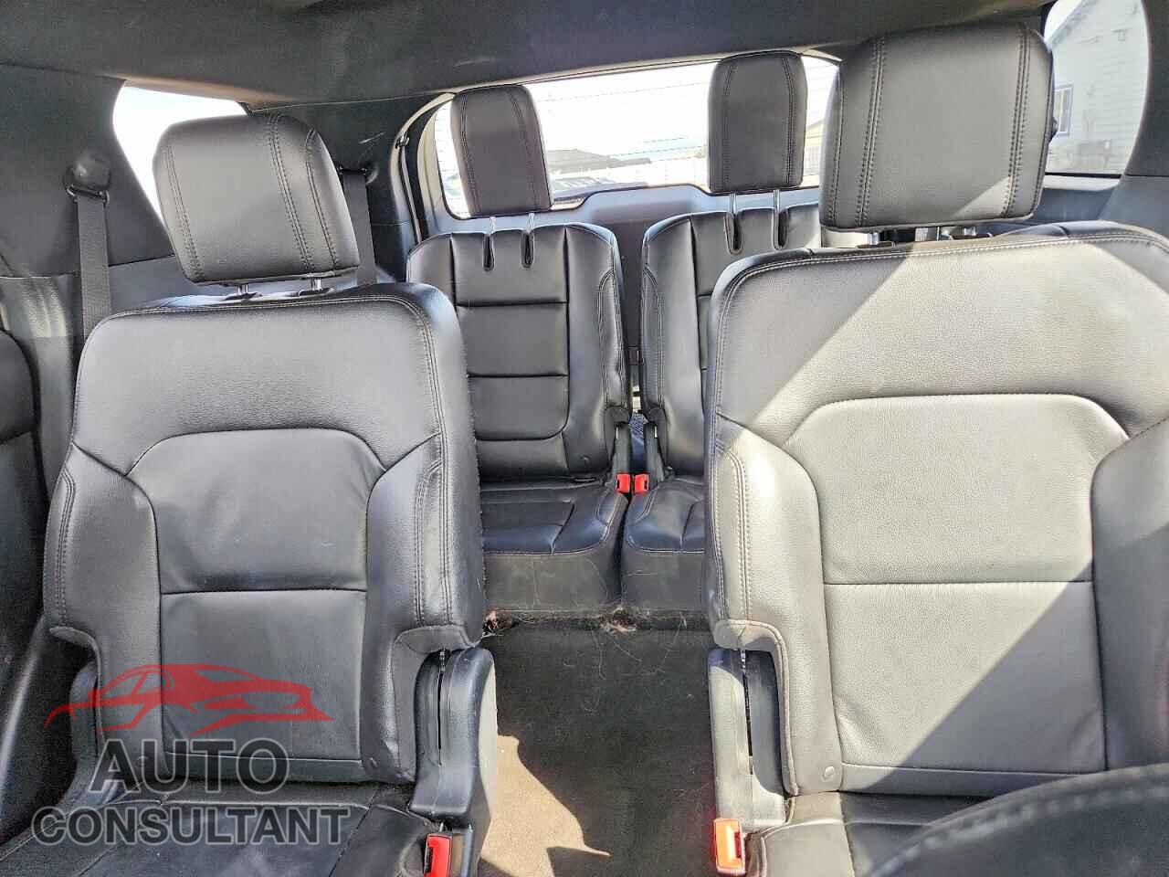 FORD EXPLORER 2018 - 1FM5K8D81JGB32798