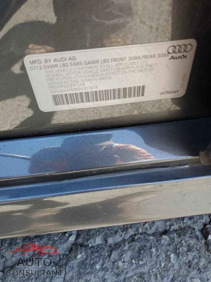 AUDI S8 2013 - WAUD2AFD8DN007814