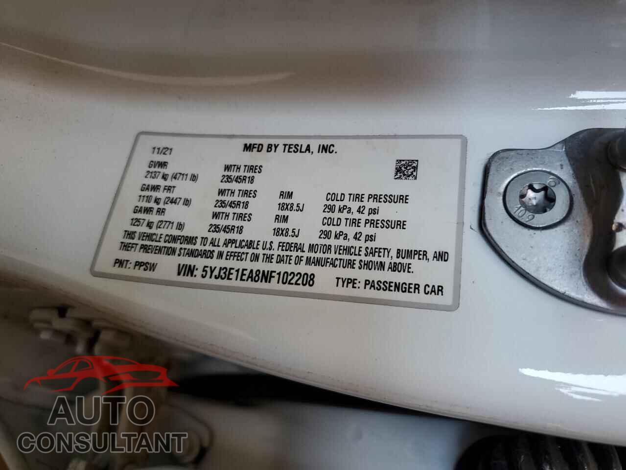 TESLA MODEL 3 2022 - 5YJ3E1EA8NF102208