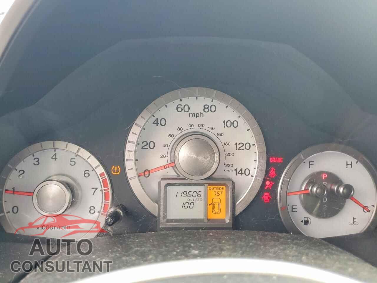 HONDA PILOT 2011 - 5FNYF4H49BB032112