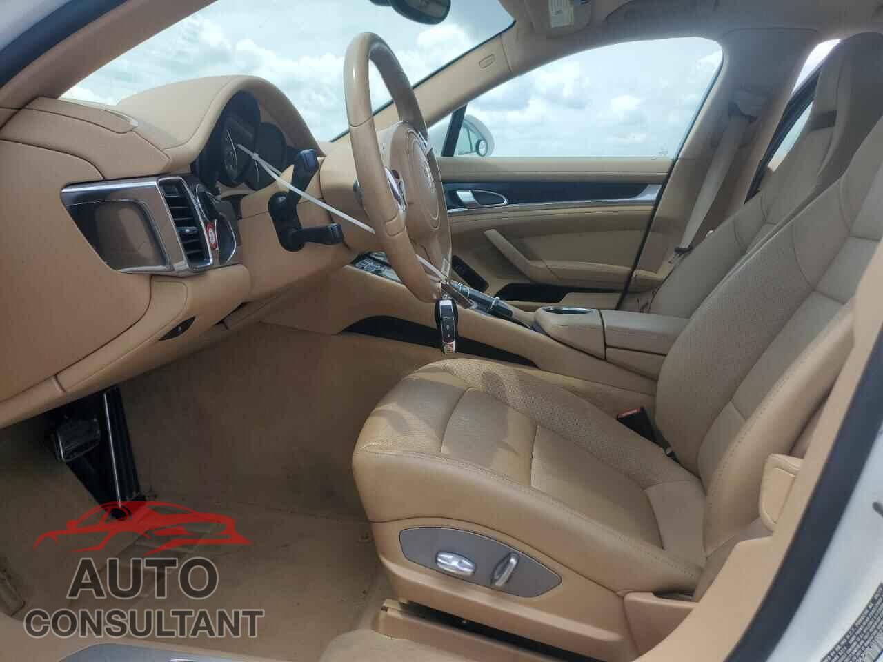 PORSCHE PANAMERA 2011 - WP0AA2A79BL010827