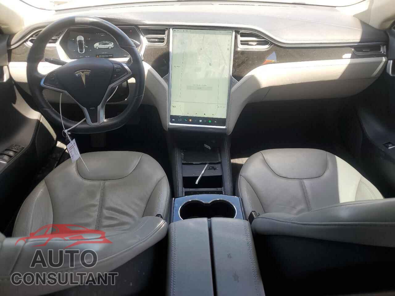 TESLA MODEL S 2013 - 5YJSA1CN6DFP21093