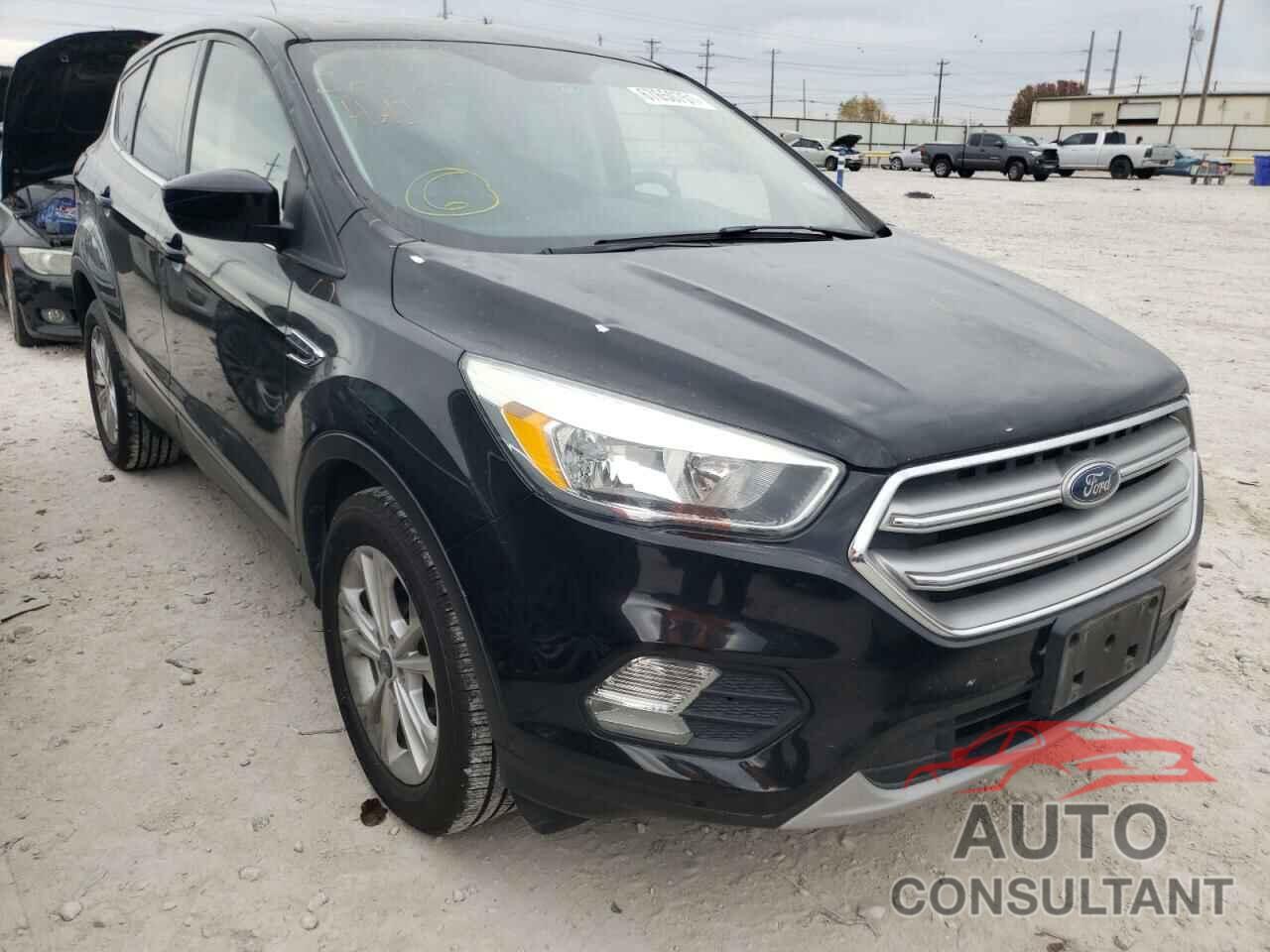 FORD ESCAPE 2017 - 1FMCU0GD6HUD10180