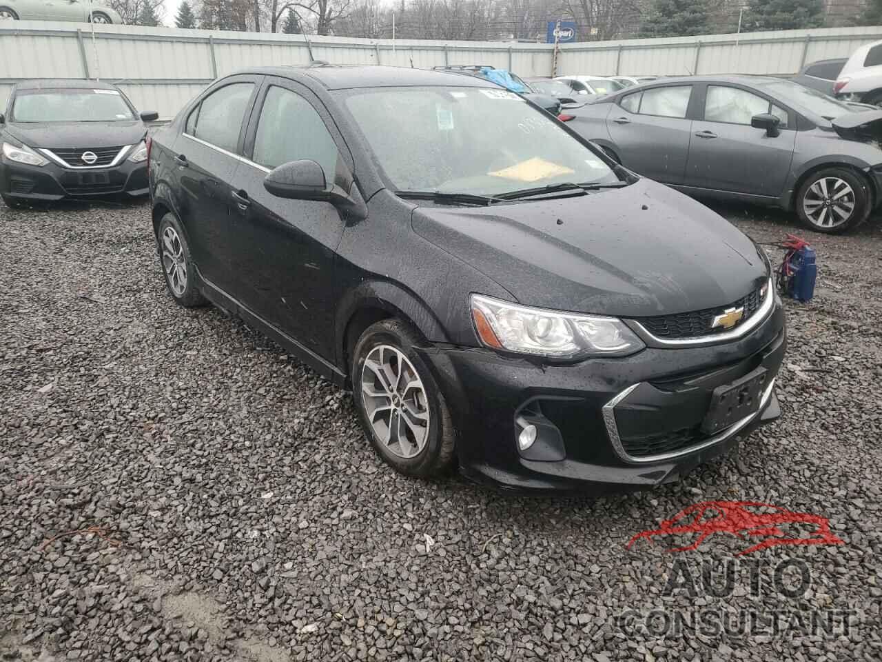 CHEVROLET SONIC 2017 - 1G1JD5SB9H4136869