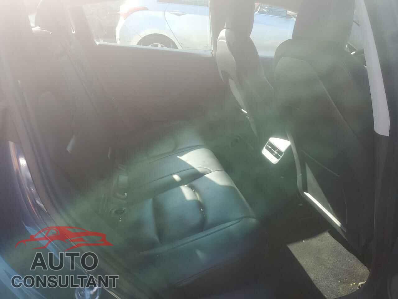 TESLA MODEL 3 2022 - 5YJ3E1EA2NF290708