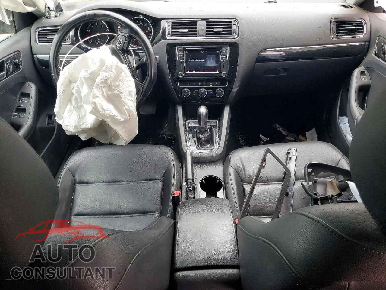 VOLKSWAGEN JETTA 2017 - 3VWL17AJ0HM407283