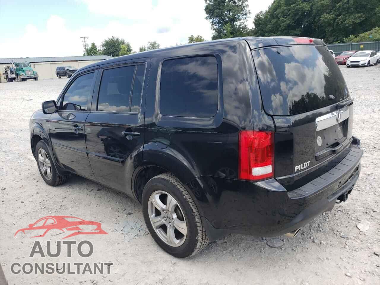 HONDA PILOT 2013 - 5FNYF3H67DB006252