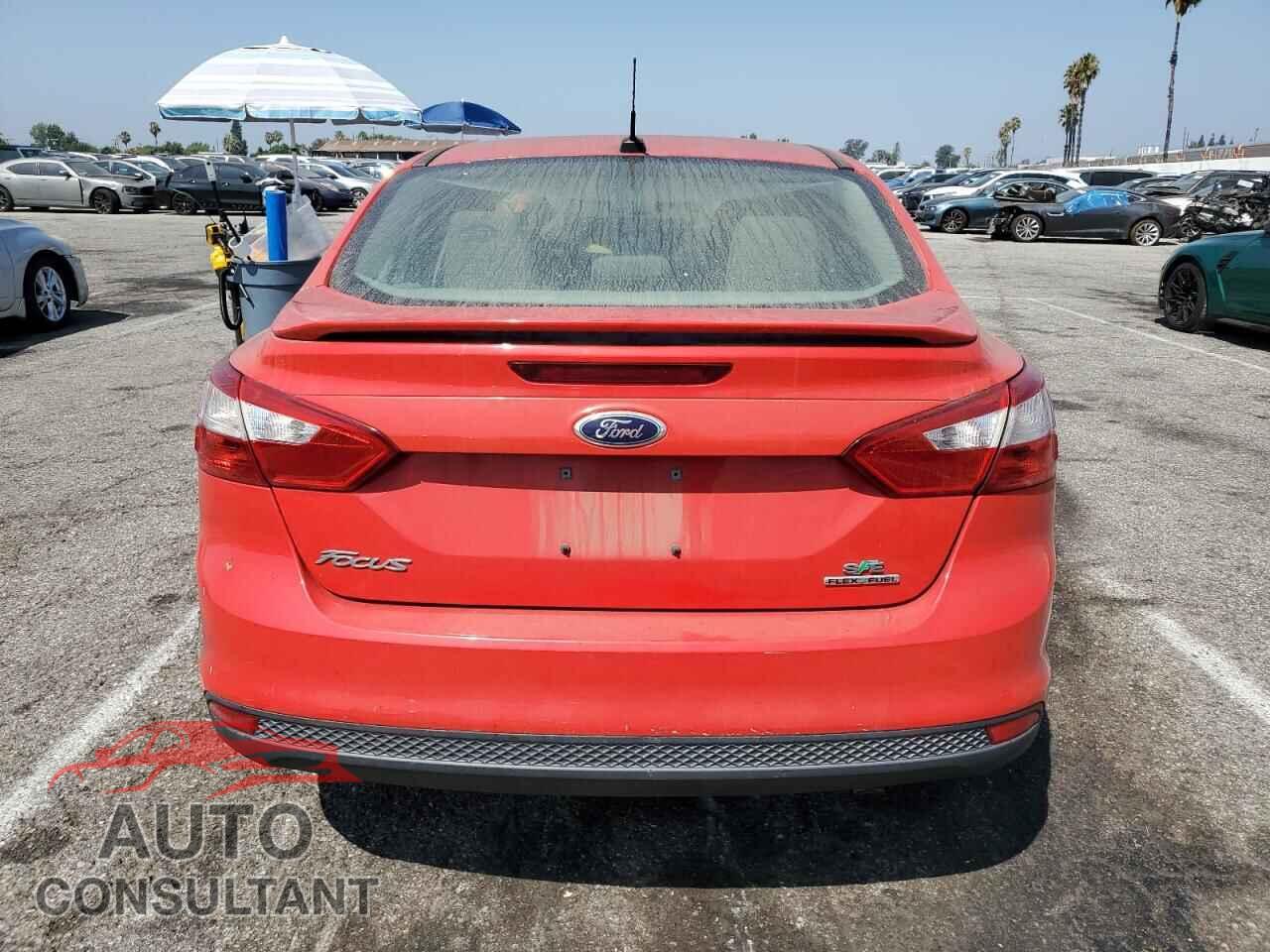 FORD FOCUS 2014 - 1FADP3F29EL394116