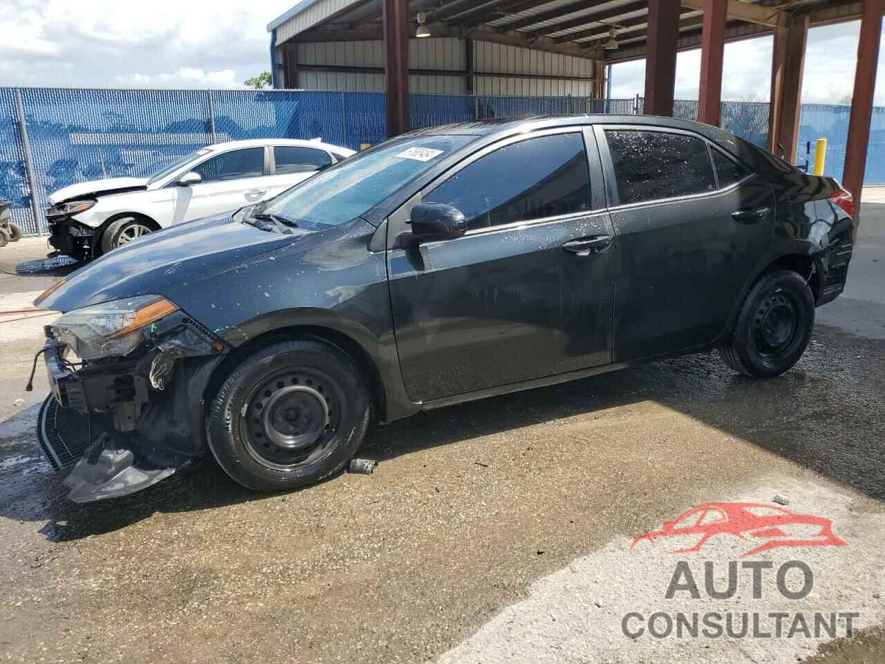 TOYOTA COROLLA 2018 - 5YFBURHE3JP821182