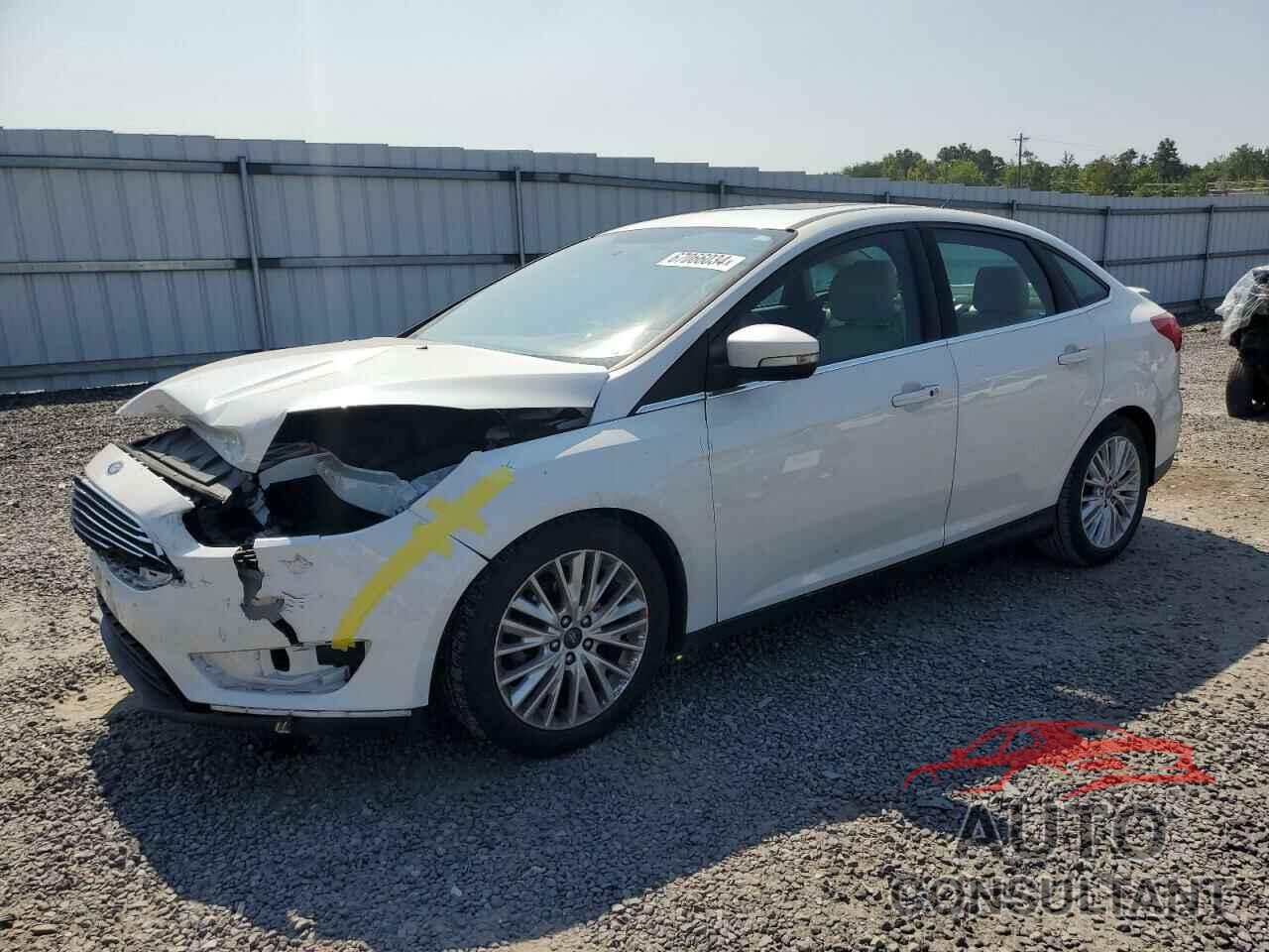 FORD FOCUS 2018 - 1FADP3J21JL294240