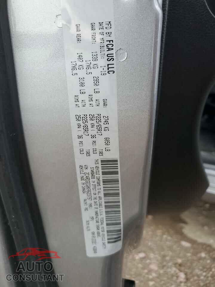 DODGE CARAVAN 2019 - 2C4RDGEG0KR623797