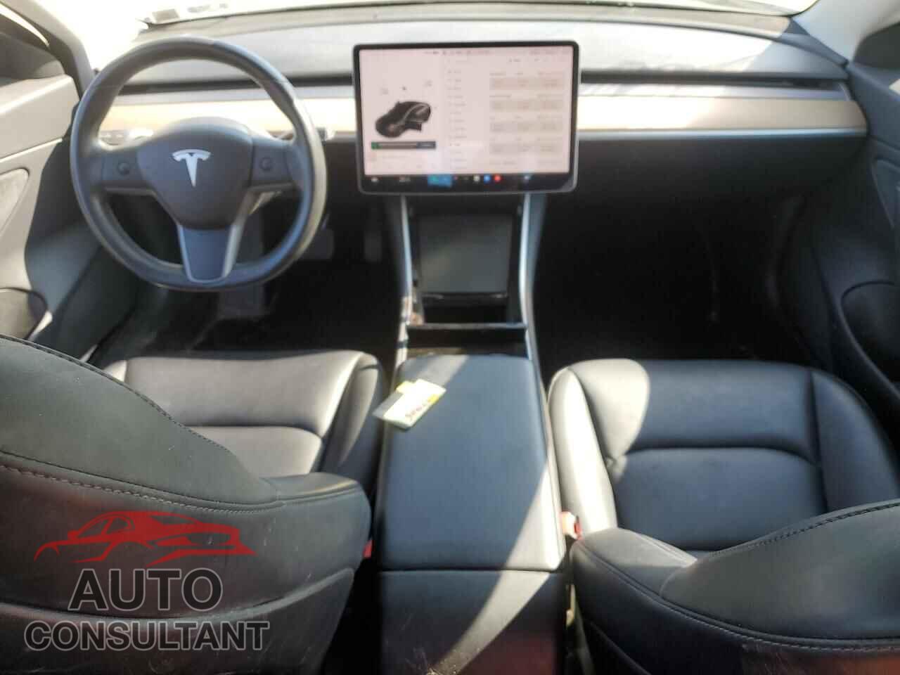 TESLA MODEL 3 2018 - 5YJ3E1EB2JF068429