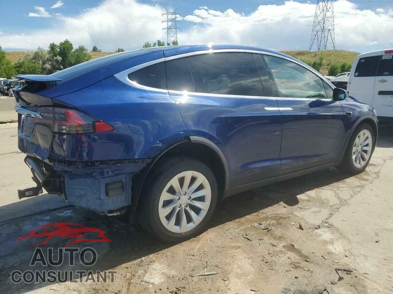 TESLA MODEL X 2017 - 5YJXCAE21HF065488