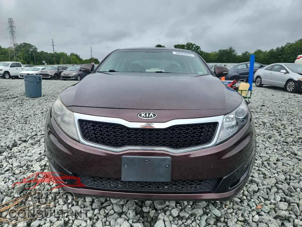 KIA OPTIMA 2011 - KNAGM4A76B5074130