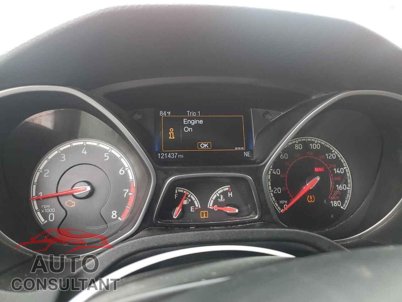 FORD FOCUS 2017 - 1FADP3L90HL228105