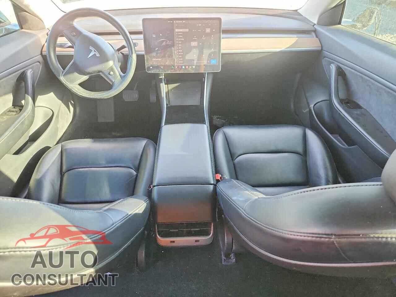 TESLA MODEL 3 2018 - 5YJ3E1EA5JF037554