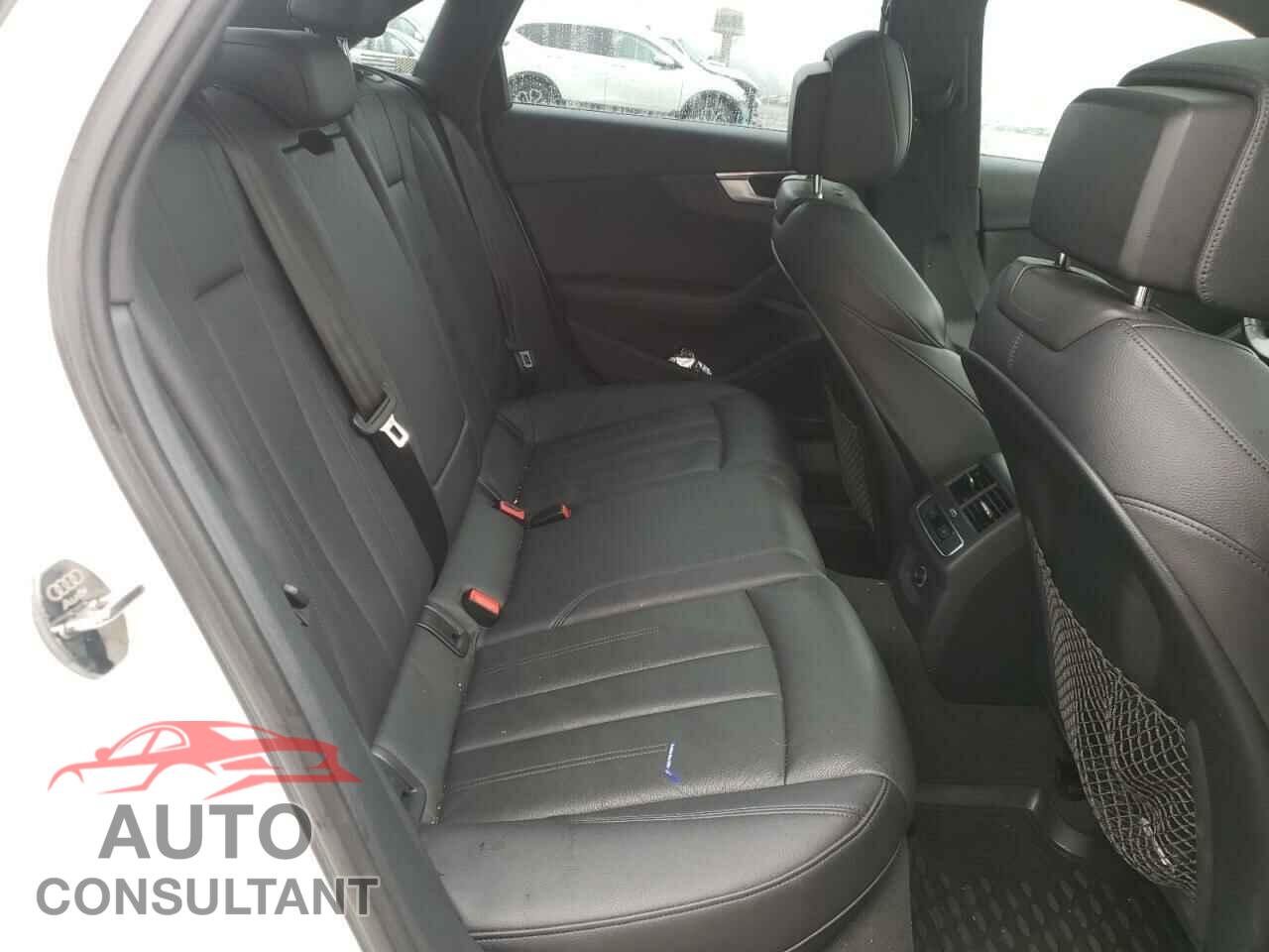 AUDI A4 2017 - WAULNAF41HN034264