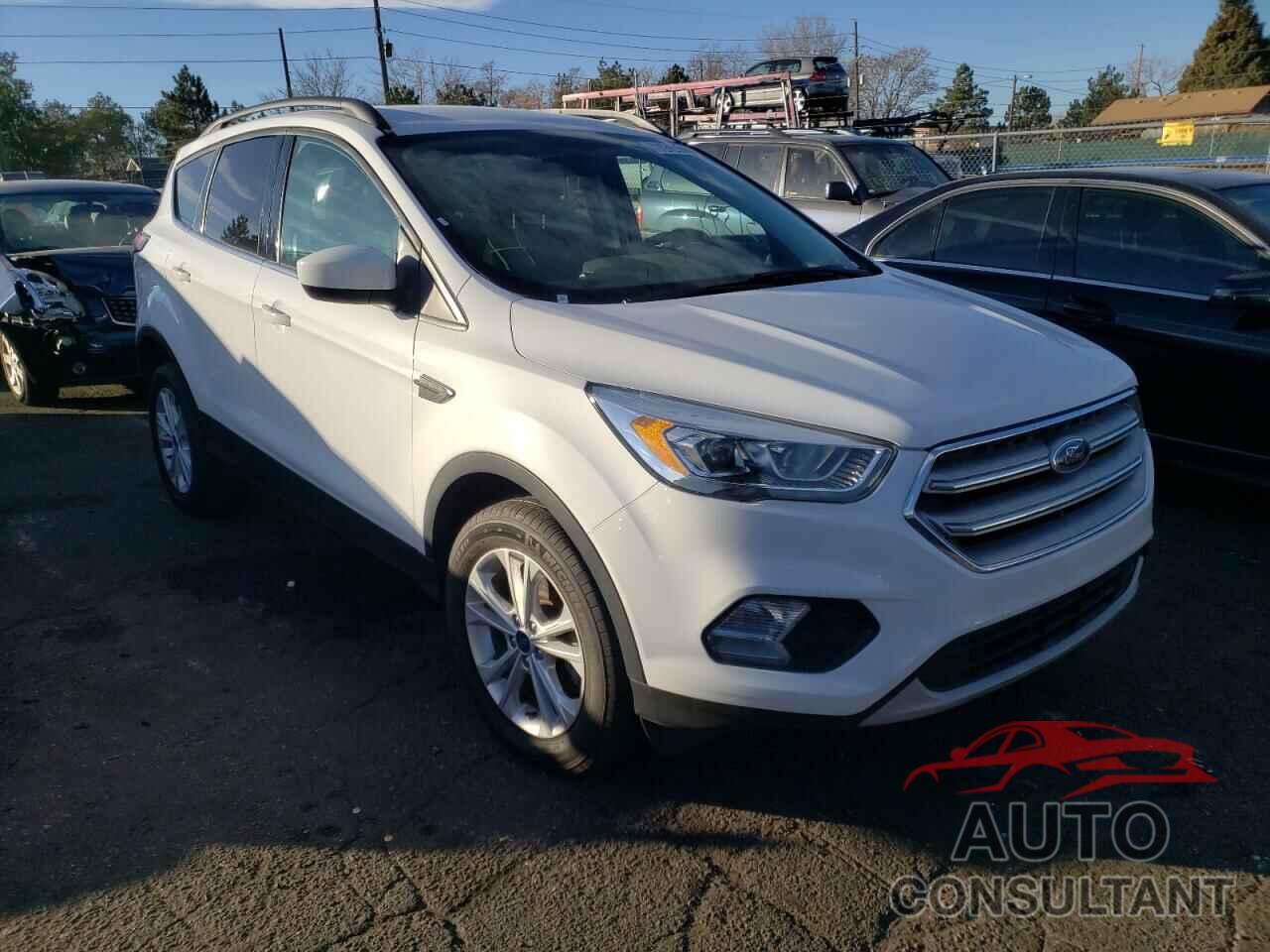 FORD ESCAPE 2017 - 1FMCU9GD5HUE46207