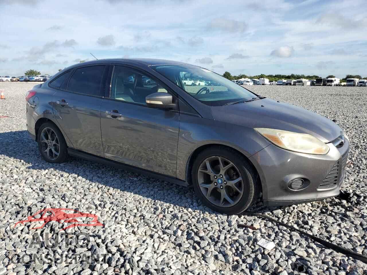 FORD FOCUS 2014 - 1FADP3F25EL345656