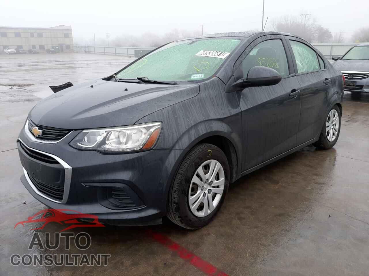 CHEVROLET SONIC 2017 - 1G1JB5SH2H4157637