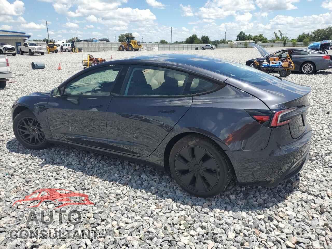 TESLA MODEL 3 2025 - 5YJ3E1EA3SF975134