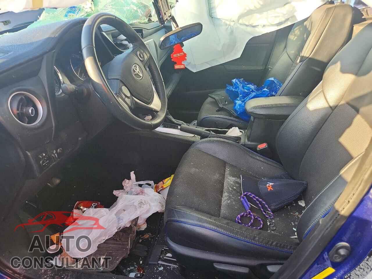 TOYOTA COROLLA 2019 - 5YFBURHEXKP942955