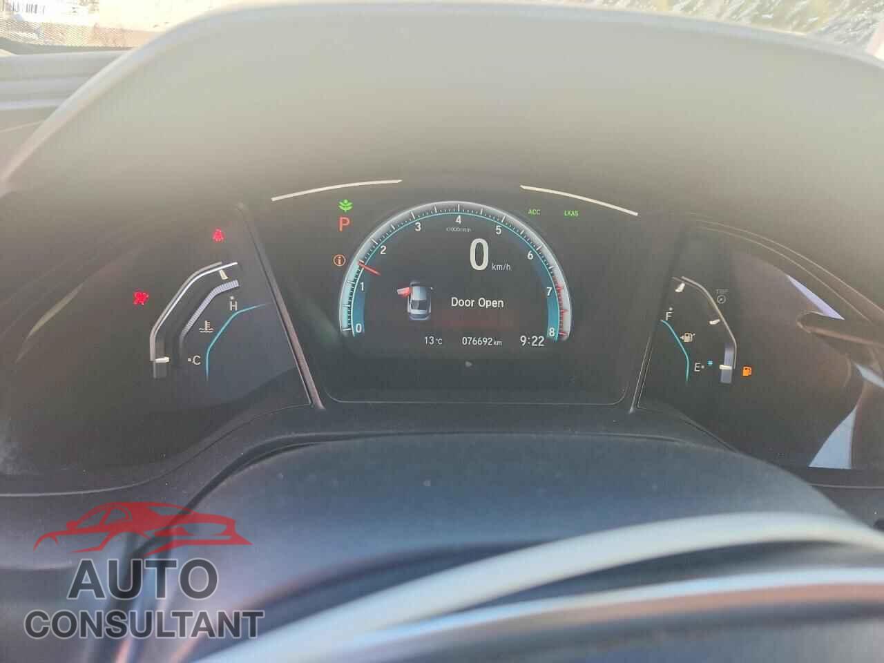 HONDA CIVIC 2017 - 2HGFC2F68HH013791