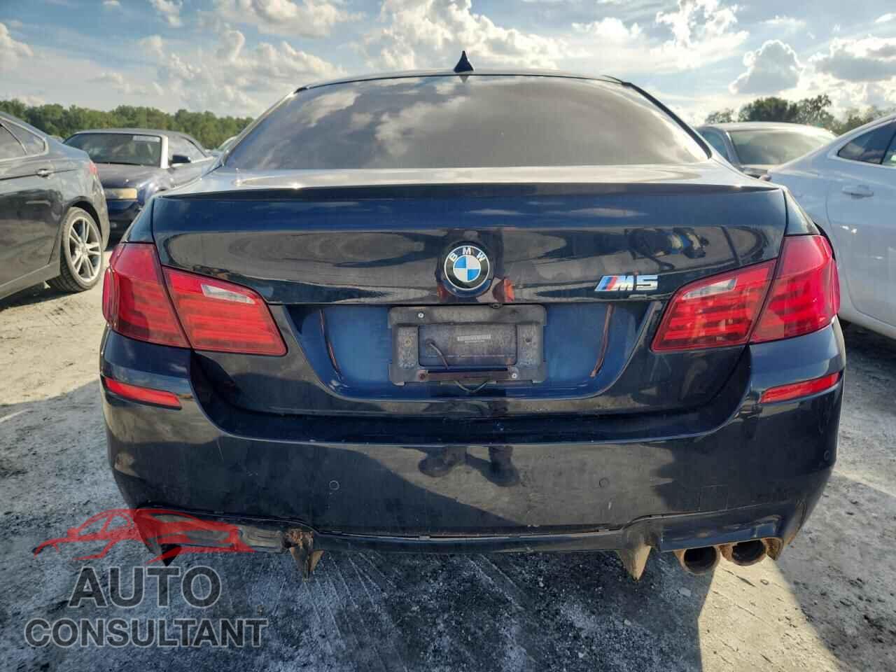 BMW M5 2013 - WBSFV9C55DC773583