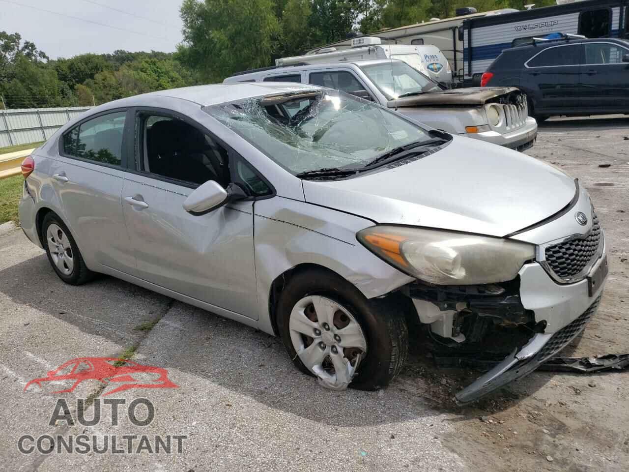 KIA FORTE 2016 - KNAFK4A68G5455770