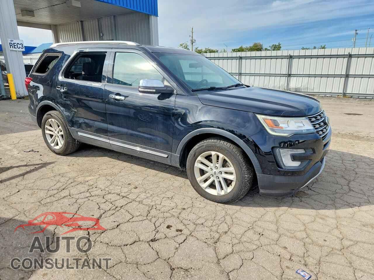 FORD EXPLORER 2017 - 1FM5K7D8XHGC84244