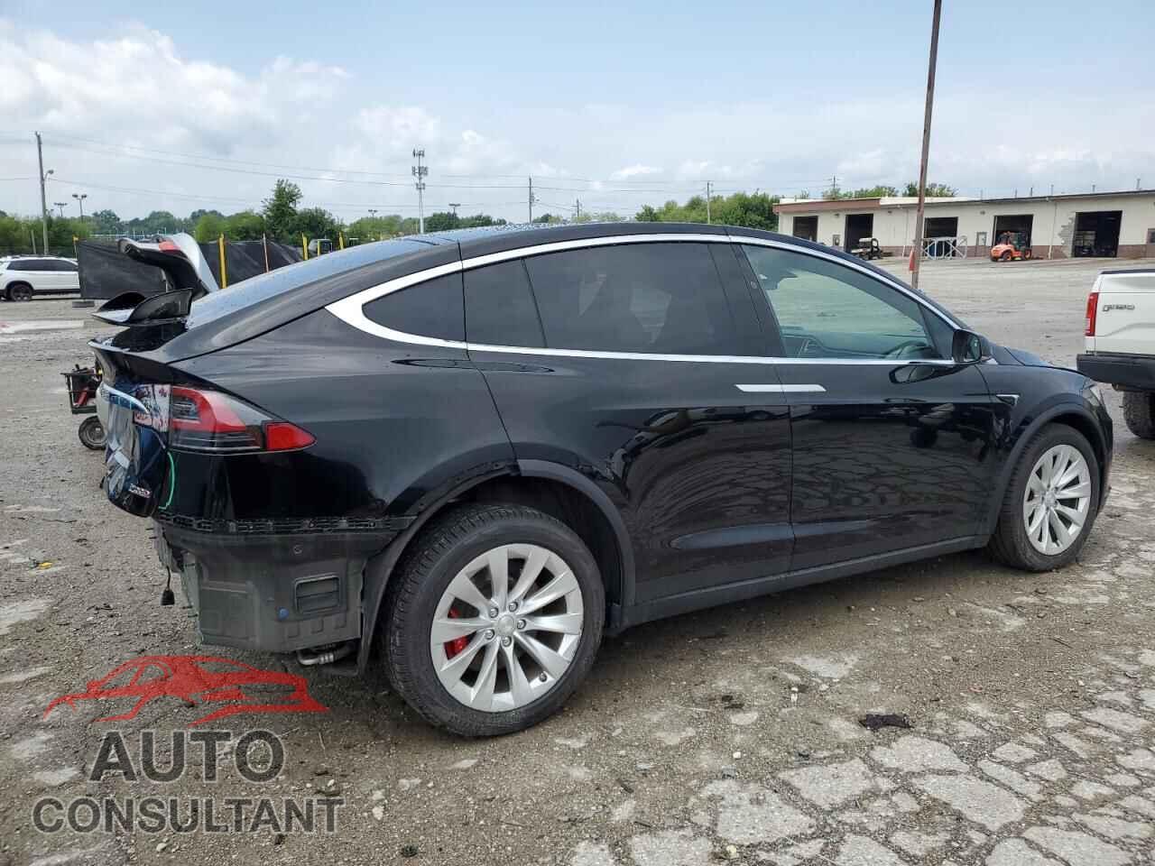 TESLA MODEL X 2017 - 5YJXCBE4XHF077341