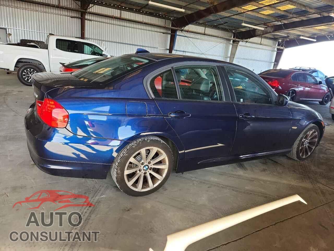 BMW 3 SERIES 2011 - WBAPH5G59BNM83321