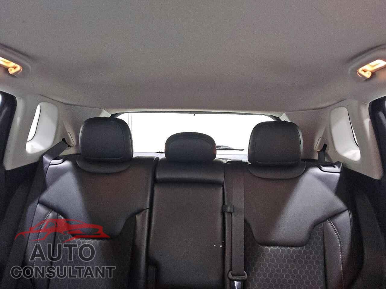 JEEP COMPASS 2020 - 3C4NJCBB0LT250333