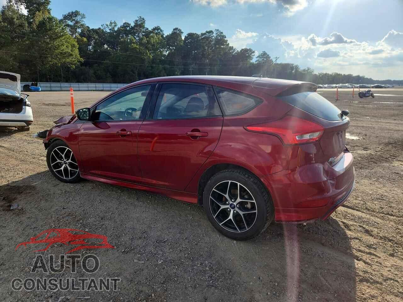 FORD FOCUS 2015 - 1FADP3K27FL248420