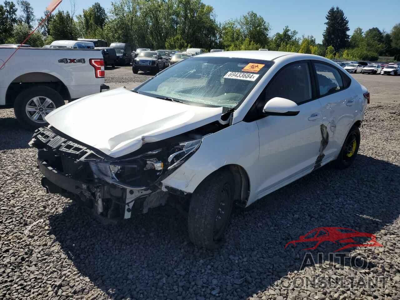 HYUNDAI ACCENT 2018 - 3KPC24A32JE005958