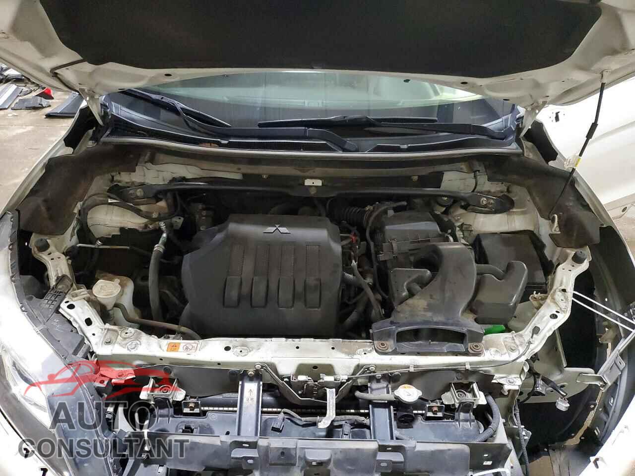 MITSUBISHI ECLIPSE 2018 - JA4AT5AAXJZ070435